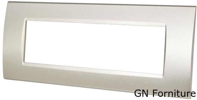 Placca in tecnopolimero 7 posti color grigio chiaro compatibile Living International 0793541330483 TOT8007-04 EL2646